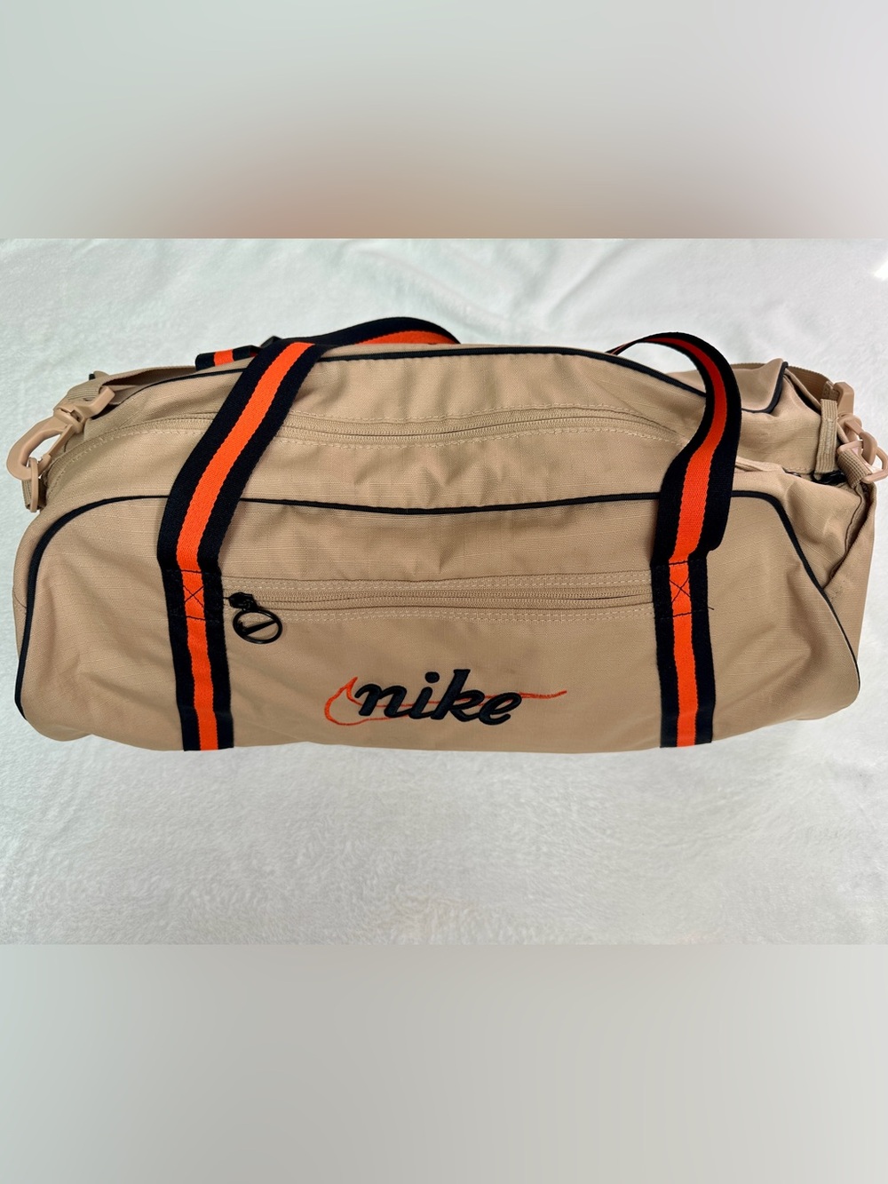 Nike Gym Club Retro Duffel Bag Khaki Tan Orange Script Logo 24L